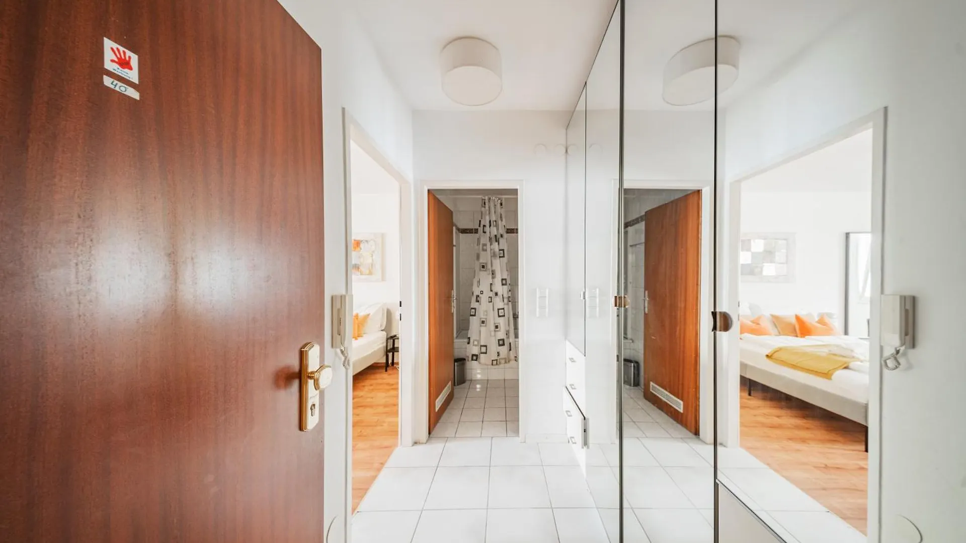 Studio Next To Karlsplatz/Karlskirche Lägenhet Wien